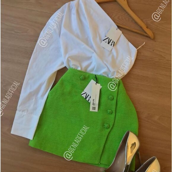 ZARA BLOGGERS FAV TWEED TEXTURED BUTTONS GREEN SKIRT MINI SLIT - Picture 2 of 13